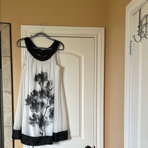 Connected Apparel Black and White Floral Mini Dress